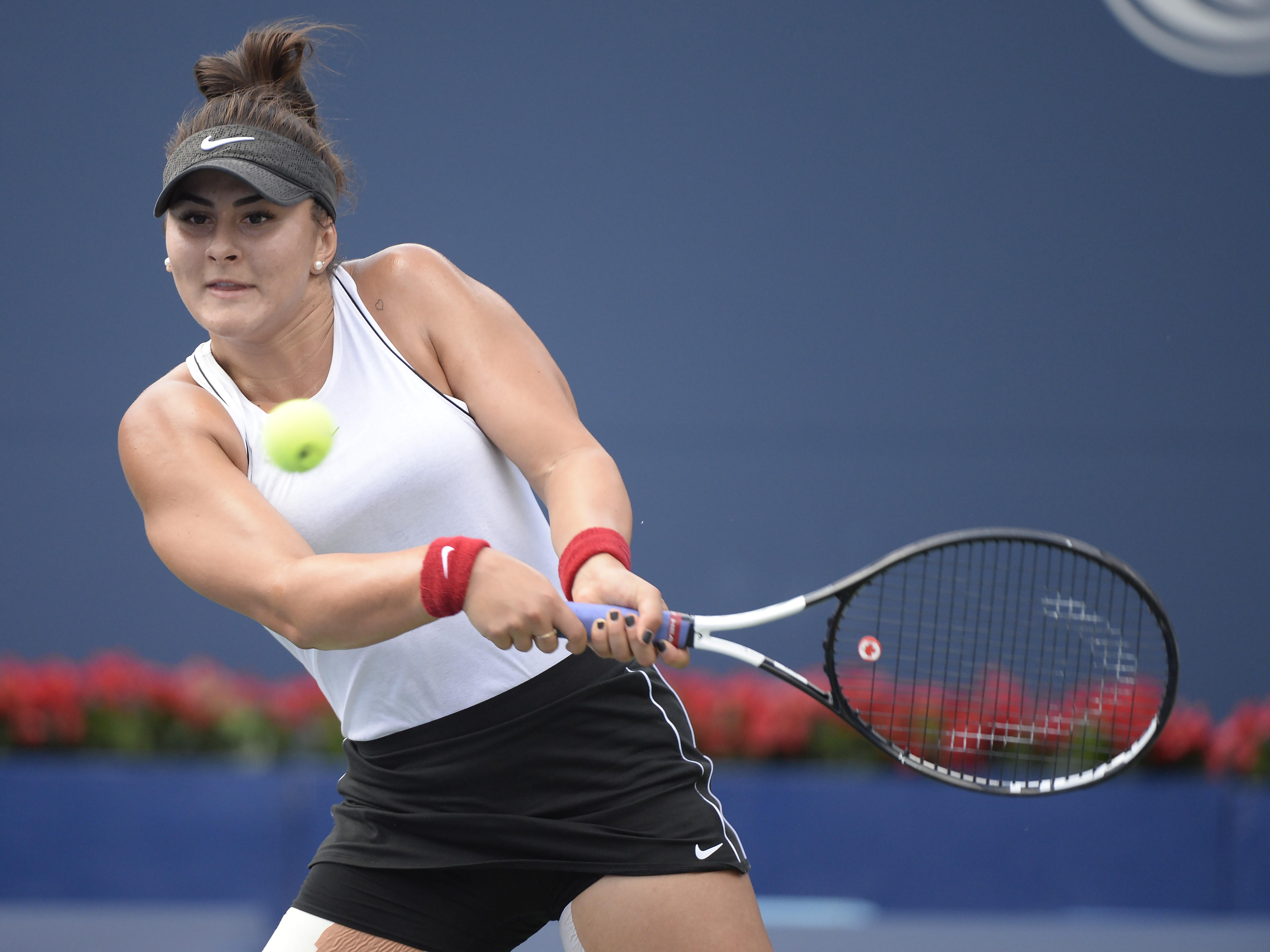 Canadian teen Andreescu wins Rogers Cup, Williams retires - 660 NEWS3840 x 2880